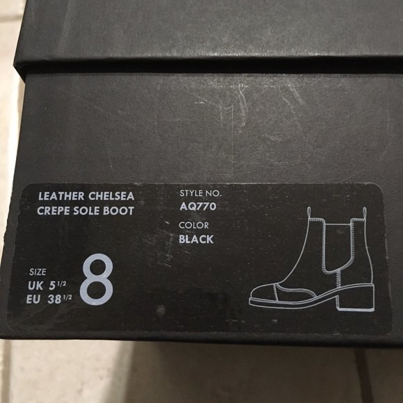 J.Crew Leather Chelsea Crepe Sole Boots - sz8 - Picture 5 of 5